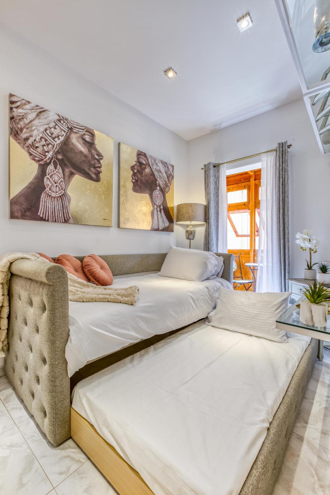 Stylish Valletta Suites Exterior photo