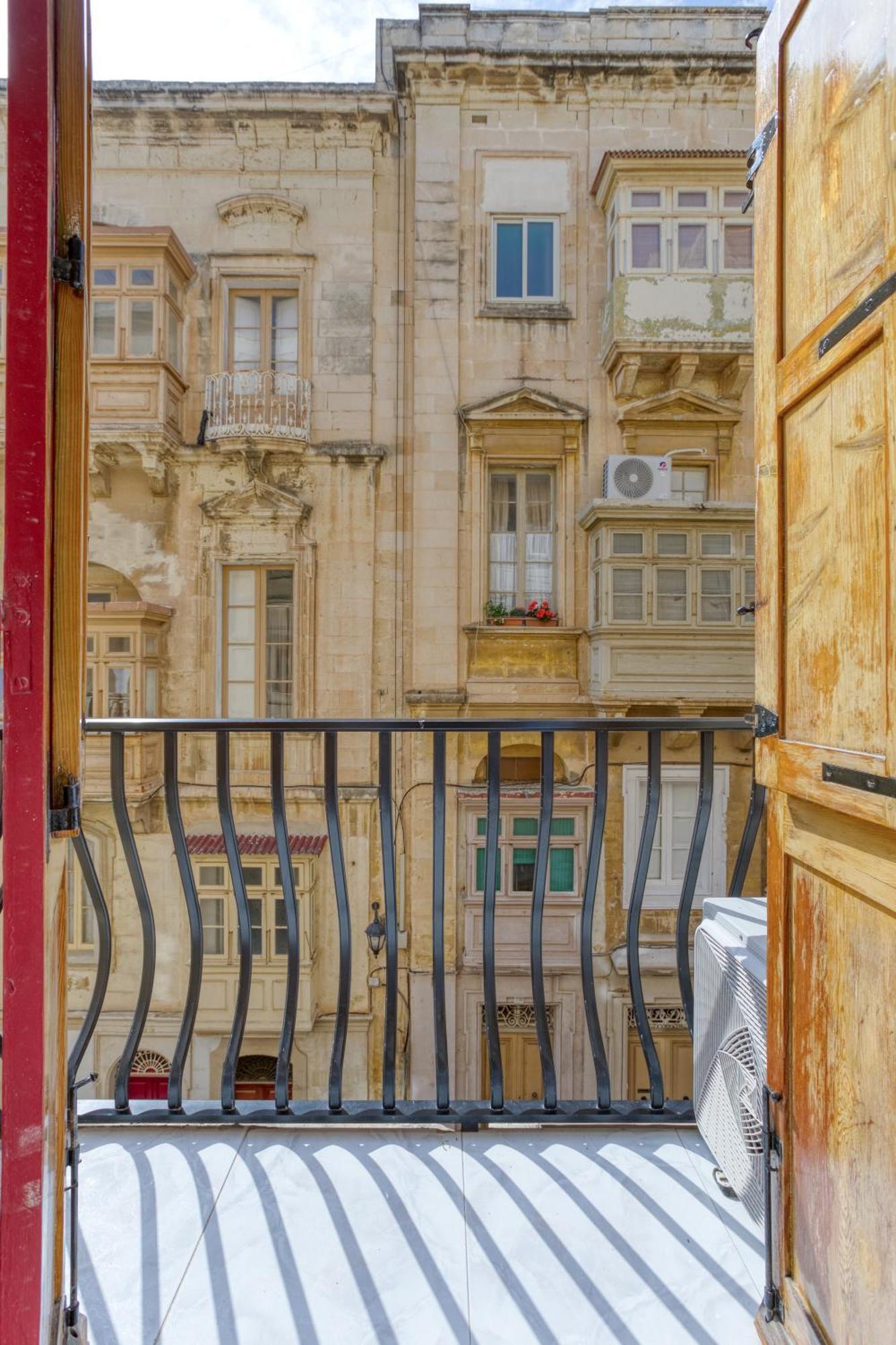Stylish Valletta Suites Exterior photo